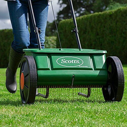 Best Lawn Spreaders - 8 Models Tested - Drop vs Broadcast Spreaders
